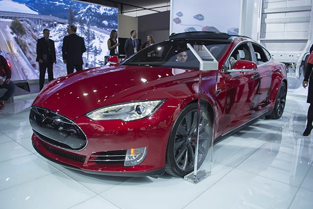 More information about "Tesla Decides Its Time To Apply For A Dealer License In Michigan"