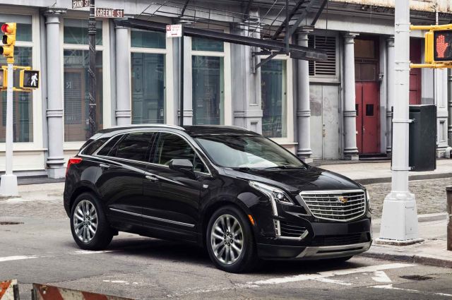 More information about "2017 Cadillac XT5 Debuts in Dubai UAE"