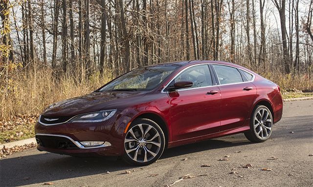 More information about "Review: 2015 Chrysler 200C"