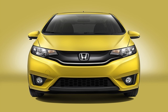 More information about "Detroit Auto Show: Honda Shows How 'Fit' The 2015 Fit Is"