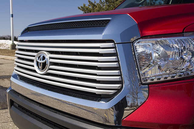 More information about "Review: 2014 Toyota Tundra Limited CrewMax"