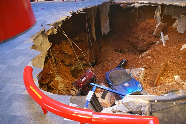 More information about "General Motors Says They Will Fix The Corvettes Damaged In The Sinkhole"