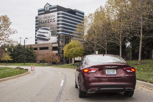 More information about "Chrysler 200 Was A Worse Seller Than First Expected"