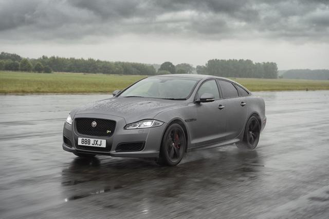 More information about "2018 Jaguar XJR575 Adds More Power"