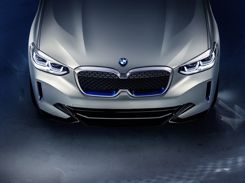 More information about "BMW Concept iX3 Previews an Electric X3"