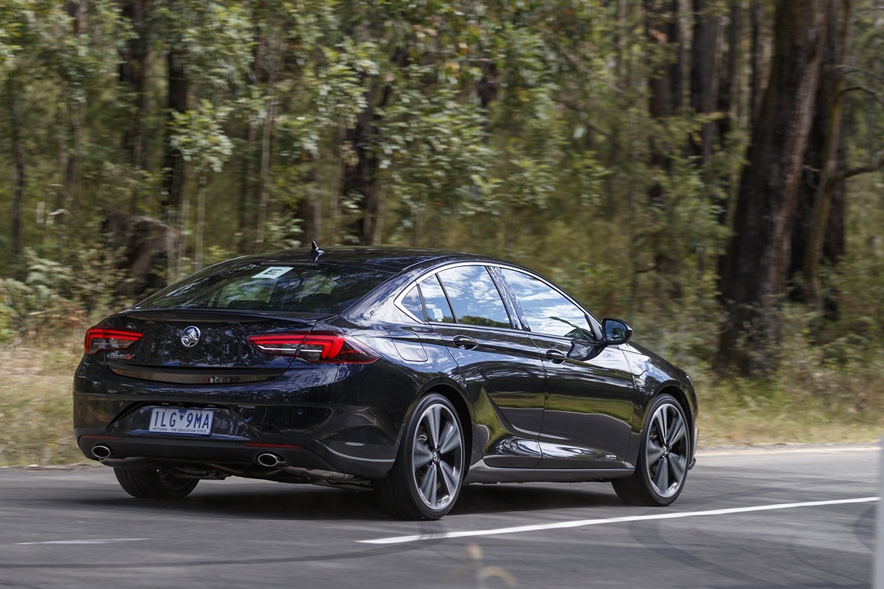 More information about "Holden Halts Production of Commodore and Equinox"