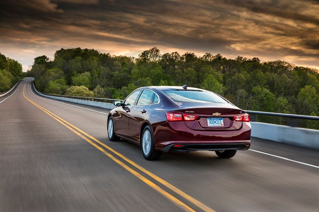 More information about "Chevy Malibu Hybrid Dead for 2020"