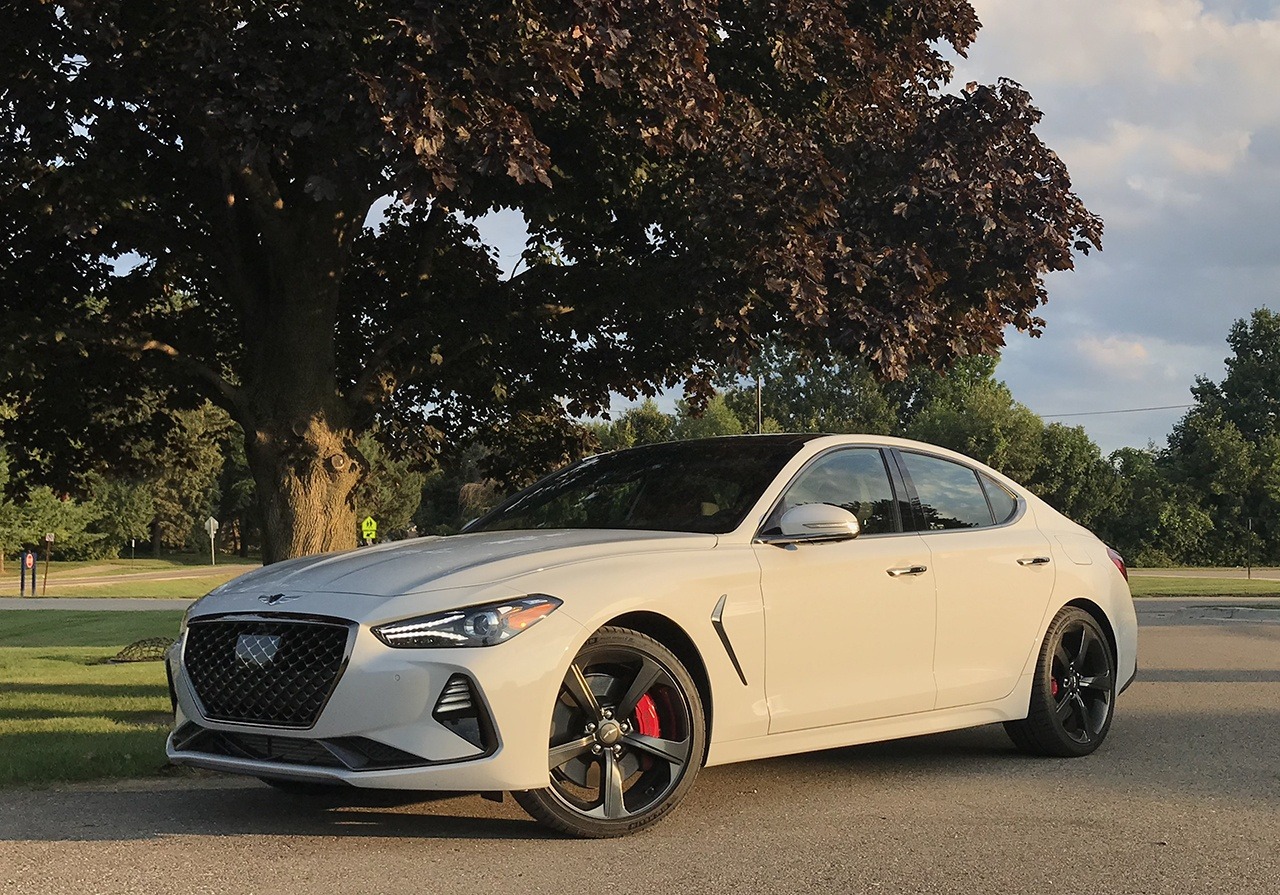 More information about "Interactive Review: 2020 Genesis G70 3.3T Sport"