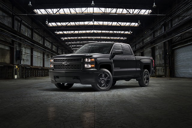 More information about "Chevrolet Silverado W/T Gets Blacked Out"