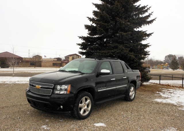 More information about "2013 Chevrolet Avalanche LTZ Black Diamond"