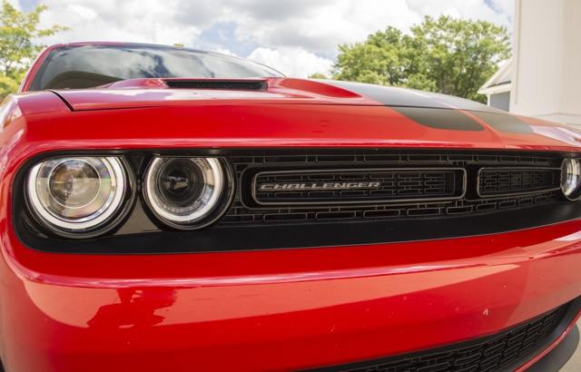 More information about "Quick Drive: 2016 Dodge Challenger SXT Blacktop"