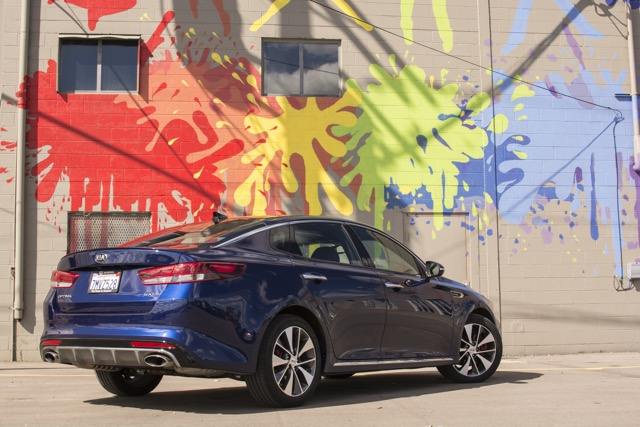 More information about "Quick Drive: 2016 Kia Optima SXL"