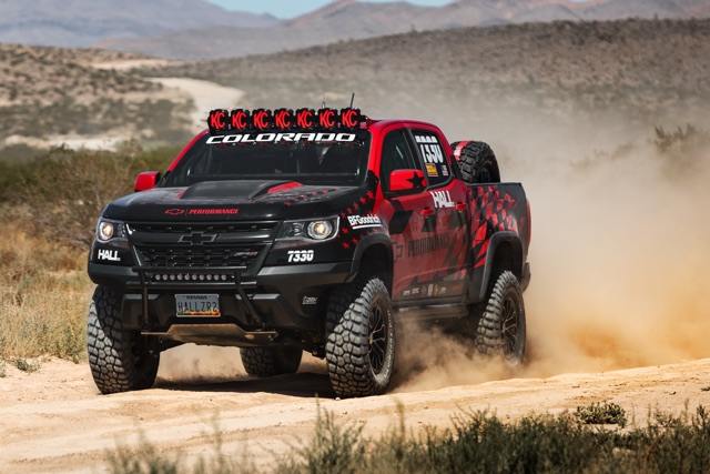 More information about "Chevrolet Colorado ZR2 Goes Off-Road Racing"